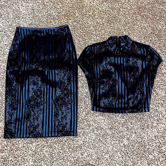 Alberto Makali Dresses & Skirts - Alberto Makali iridescent lace, two piece set!